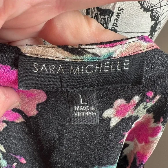 7 for $30 Sara Michelle Floral Print Blouse Tunic - Picture 8 of 10